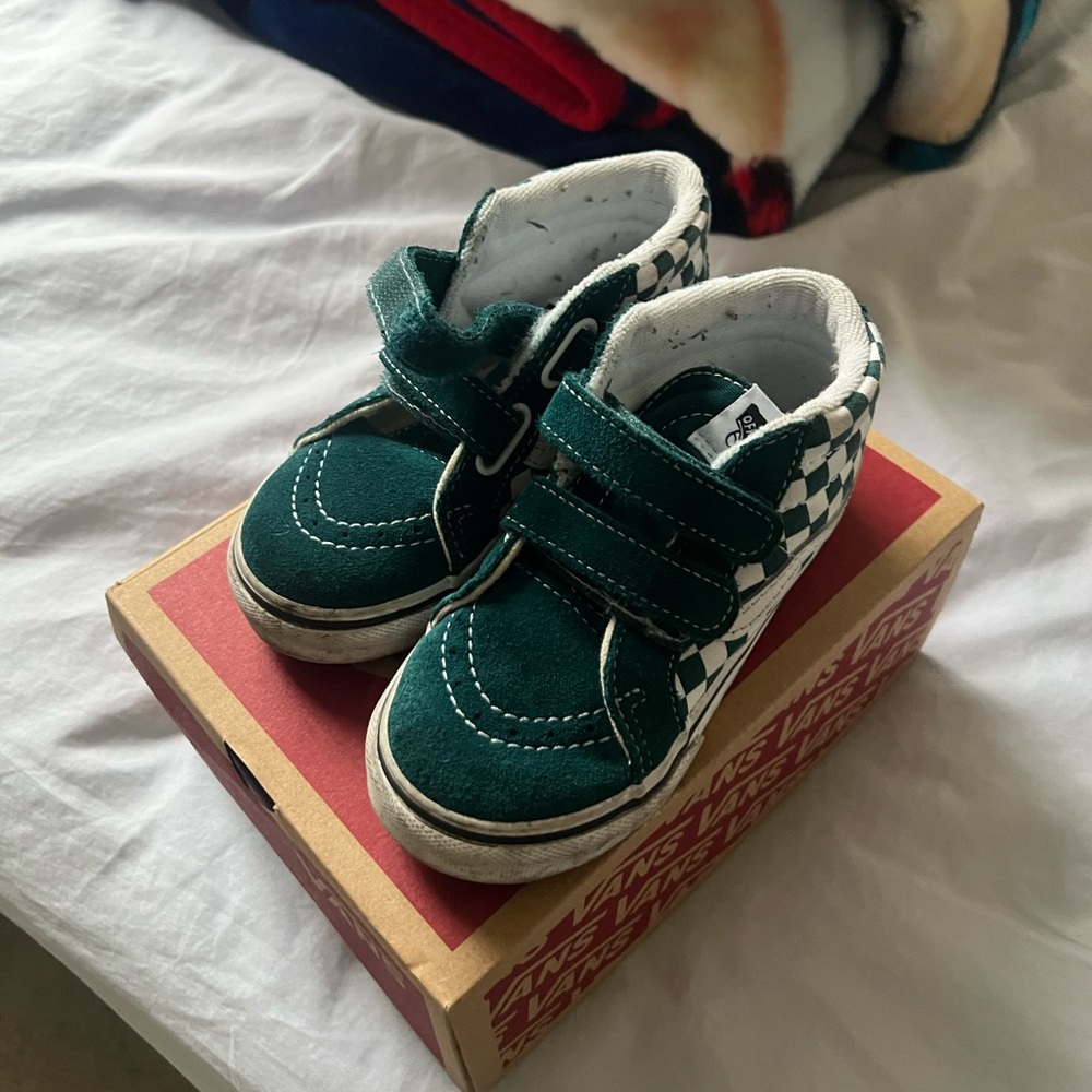 Vans 7C
